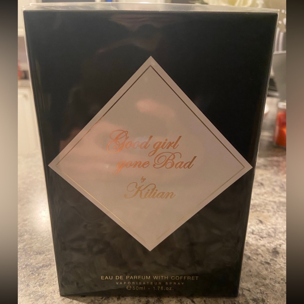 Kilian Good Girl Gone Bad 1.7 oz with clutch - brand new, sealed
